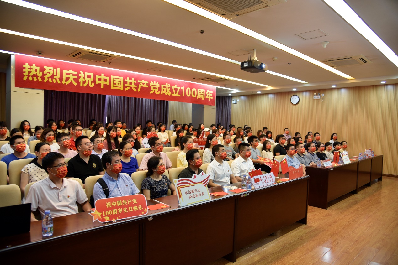 d6eb62c4-8741-435a-b997-cb8927f6903f.jpg